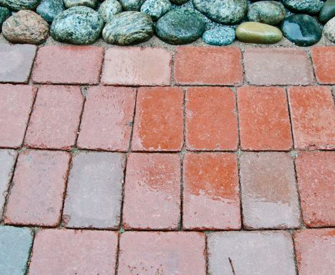 Cleaning pavers